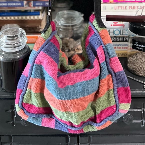 Handmade Sweater Knit Rainbow Messenger Bag - Picture 5 of 9